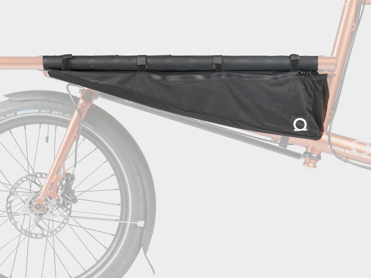 Omnium Cargo Wedgie Bag